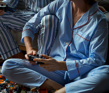 Women's Long-Sleeve Pajamas