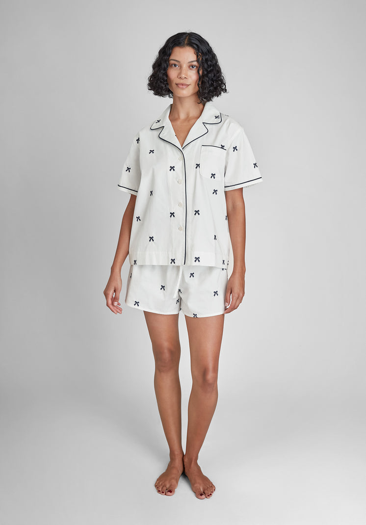 Corita Set in Navy Embroidered Bows