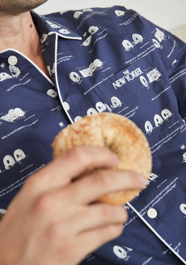 Sleepy Jones x The New Yorker – The Henry Pajama Set in Dozin' Bagels Navy